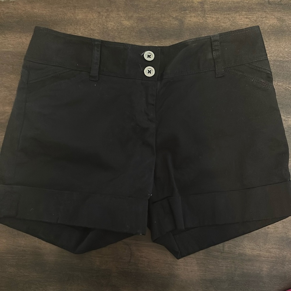 White House black market shorts.  Size 2